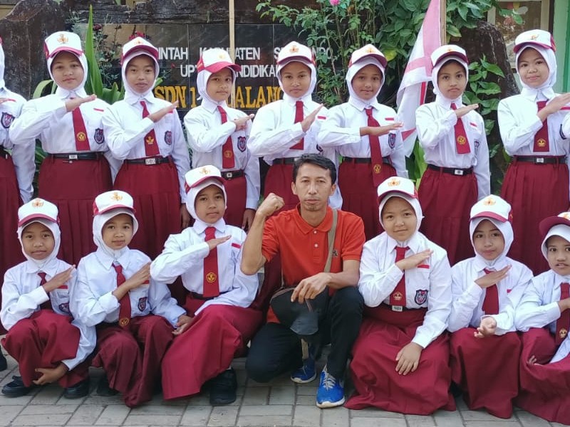 lomba gerak jalan tingkat SD